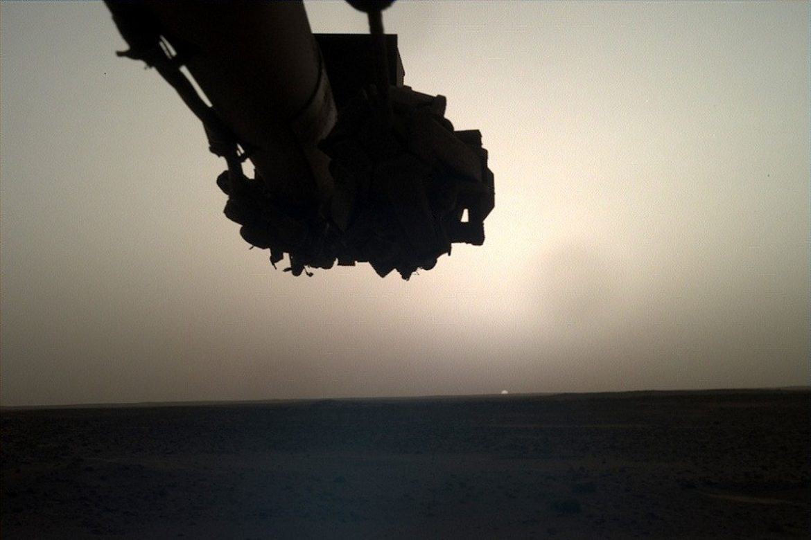 NASA’s InSight Lander Captures Stunning View of Sunrise on Mars