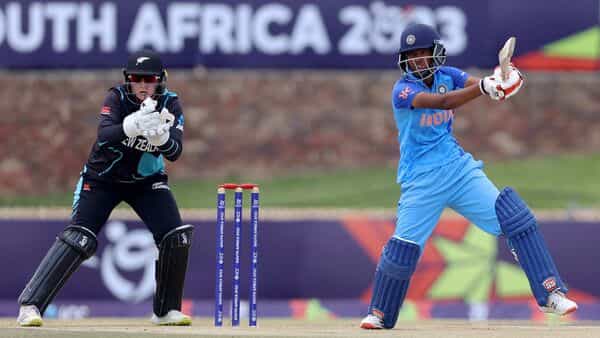 U-19 women’s cricket: India defeats NZ by 8 wickets to reach T20 World Cup final
