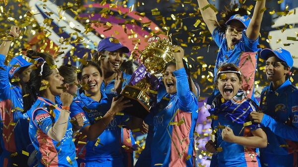 Mumbai Indians win inaugural WPL title after Sciver-Brunt fifty